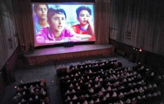 احیای 180 سالن سینمایی دانش آموزیبرگزاری 50 هزار نمایشگاه کتاب در سال تحصیلی جاری