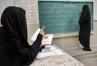 یک هزار و 900 افغانی در سال تحصیلی جدید به صورت رایگان آموزش می بینند