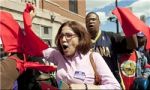 هزاران معلم در شیکاگو دست به اعتصاب زدند