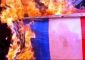 پرچم فرانسه در مدارس پاکستان به آتش کشیده شد