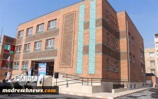 افتتاح مدرسه شش کلاسه شهید «حاج قاسم سلیمانی»در اشکذر یزد