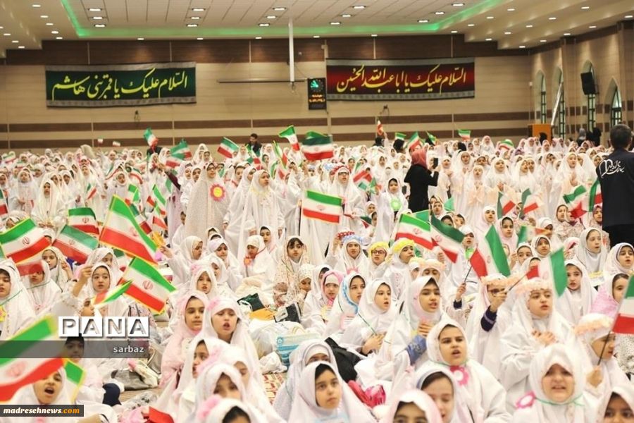 رشد ۲۲۰ درصدی «فرصت آموزش دختران» پس از انقلاب اسلامی