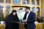 وزیر آموزش و پرورش با خانواده شهید دانش‌آموز «سعید طوقانی» دیدار کرد