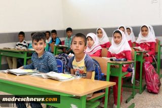 اختصاص 41 همت به مدرسه‌سازی در 14 سفر دور دوم دولت
‌